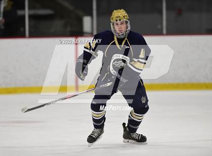 Thumbnail 2 in Notre Dame Catholic @ Xavier photogallery.
