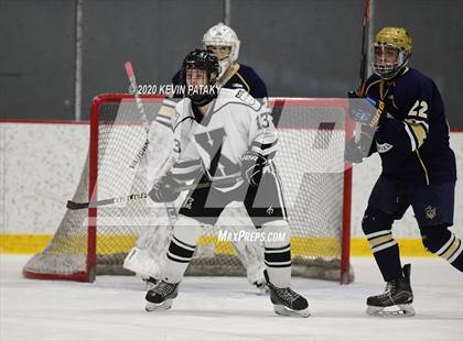 Thumbnail 3 in Notre Dame Catholic @ Xavier photogallery.