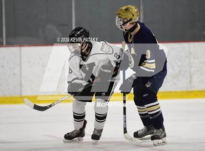 Thumbnail 1 in Notre Dame Catholic @ Xavier photogallery.