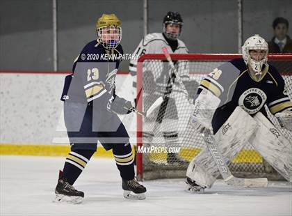 Thumbnail 2 in Notre Dame Catholic @ Xavier photogallery.