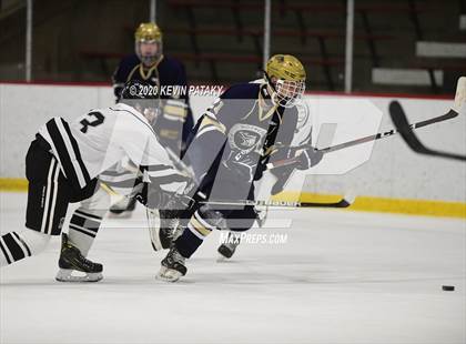 Thumbnail 1 in Notre Dame Catholic @ Xavier photogallery.