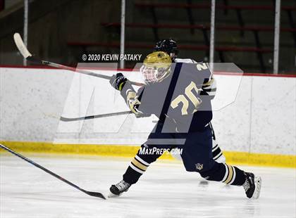 Thumbnail 2 in Notre Dame Catholic @ Xavier photogallery.