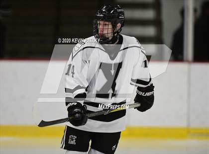 Thumbnail 3 in Notre Dame Catholic @ Xavier photogallery.