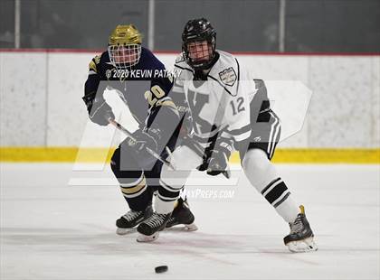 Thumbnail 2 in Notre Dame Catholic @ Xavier photogallery.