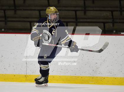 Thumbnail 3 in Notre Dame Catholic @ Xavier photogallery.