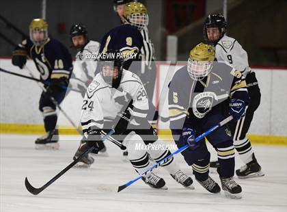 Thumbnail 3 in Notre Dame Catholic @ Xavier photogallery.