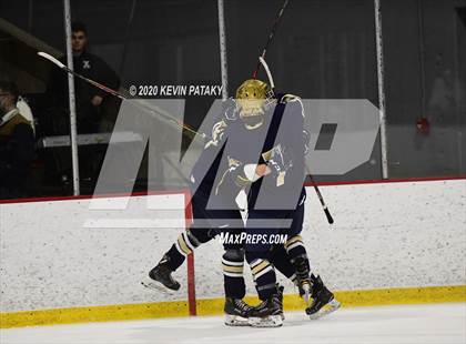Thumbnail 2 in Notre Dame Catholic @ Xavier photogallery.