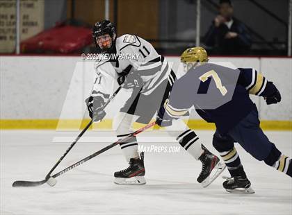 Thumbnail 3 in Notre Dame Catholic @ Xavier photogallery.