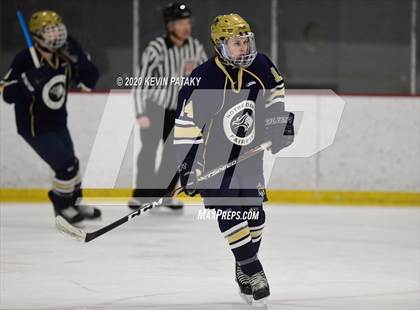 Thumbnail 3 in Notre Dame Catholic @ Xavier photogallery.