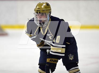 Thumbnail 2 in Notre Dame Catholic @ Xavier photogallery.