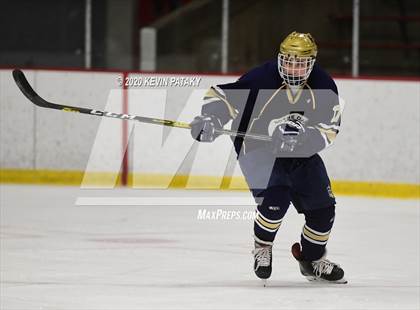Thumbnail 2 in Notre Dame Catholic @ Xavier photogallery.