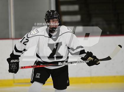 Thumbnail 2 in Notre Dame Catholic @ Xavier photogallery.