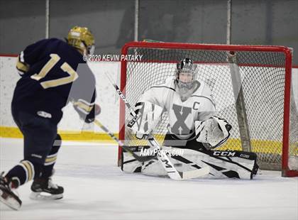 Thumbnail 1 in Notre Dame Catholic @ Xavier photogallery.