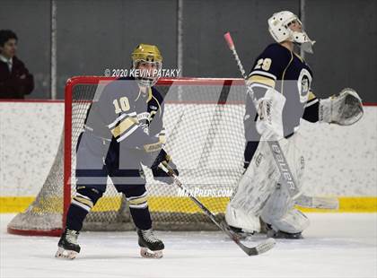 Thumbnail 2 in Notre Dame Catholic @ Xavier photogallery.