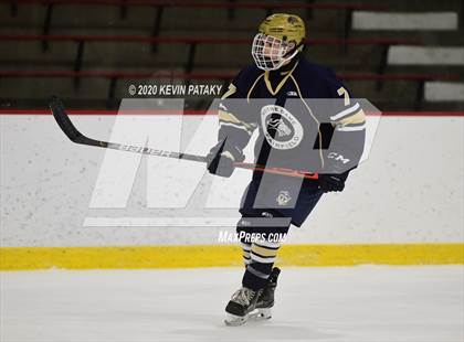 Thumbnail 2 in Notre Dame Catholic @ Xavier photogallery.