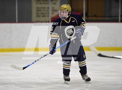 Thumbnail 3 in Notre Dame Catholic @ Xavier photogallery.