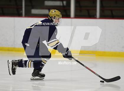 Thumbnail 3 in Notre Dame Catholic @ Xavier photogallery.