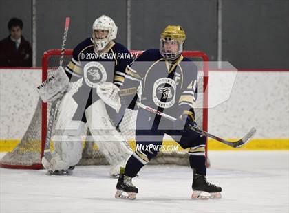 Thumbnail 1 in Notre Dame Catholic @ Xavier photogallery.