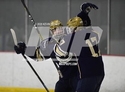 Thumbnail 1 in Notre Dame Catholic @ Xavier photogallery.