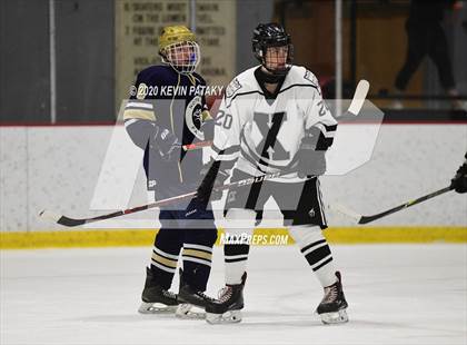 Thumbnail 3 in Notre Dame Catholic @ Xavier photogallery.