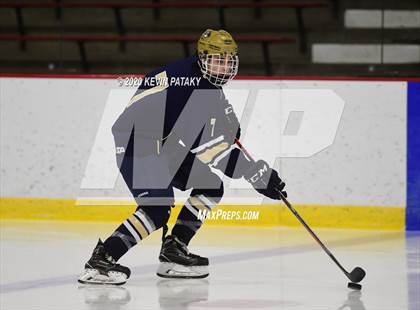 Thumbnail 1 in Notre Dame Catholic @ Xavier photogallery.