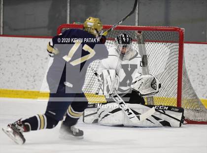 Thumbnail 2 in Notre Dame Catholic @ Xavier photogallery.