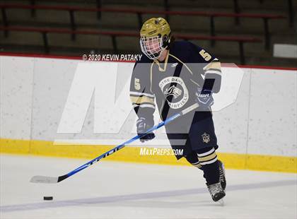 Thumbnail 2 in Notre Dame Catholic @ Xavier photogallery.