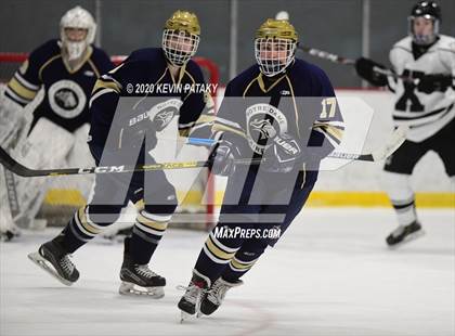 Thumbnail 2 in Notre Dame Catholic @ Xavier photogallery.