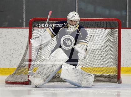 Thumbnail 3 in Notre Dame Catholic @ Xavier photogallery.