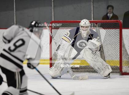 Thumbnail 3 in Notre Dame Catholic @ Xavier photogallery.