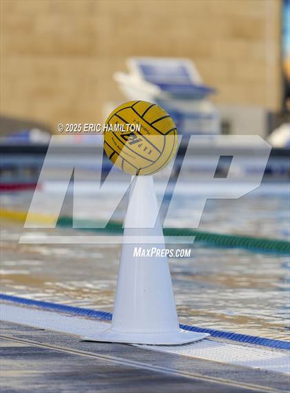 Thumbnail 3 in Notre Dame vs El Segundo (CIF SS Division III Round 2) photogallery.