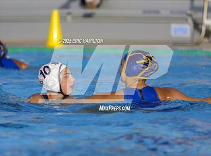 Thumbnail 2 in Notre Dame vs El Segundo (CIF SS Division III Round 2) photogallery.