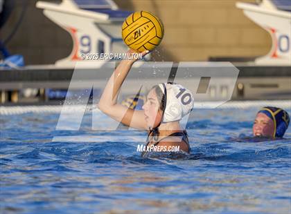 Thumbnail 3 in Notre Dame vs El Segundo (CIF SS Division III Round 2) photogallery.