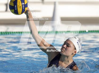 Thumbnail 2 in Notre Dame vs El Segundo (CIF SS Division III Round 2) photogallery.