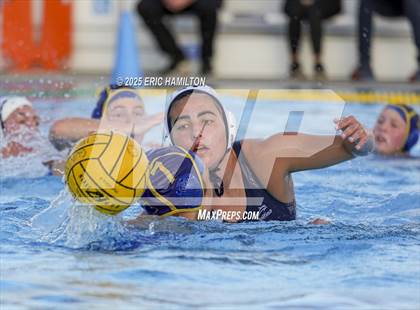 Thumbnail 2 in Notre Dame vs El Segundo (CIF SS Division III Round 2) photogallery.