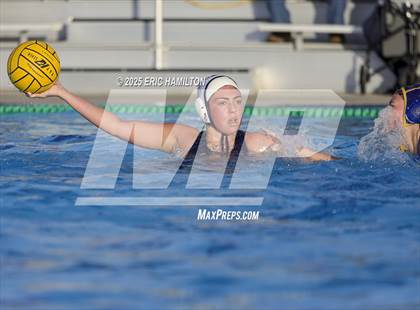 Thumbnail 2 in Notre Dame vs El Segundo (CIF SS Division III Round 2) photogallery.