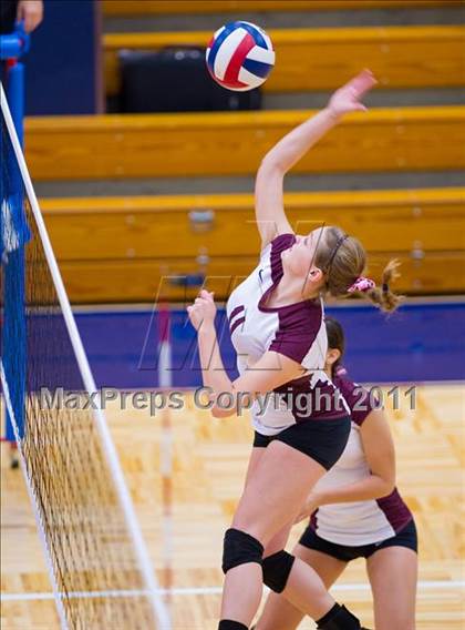 Thumbnail 2 in Marshall @ Brandeis photogallery.