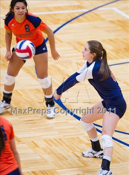 Thumbnail 2 in Marshall @ Brandeis photogallery.