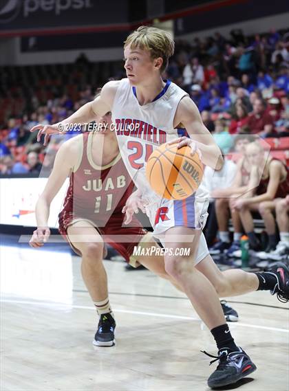 Thumbnail 1 in Juab vs. Richfield (UHSAA 3A Quarterfinal) photogallery.
