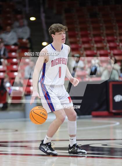 Thumbnail 1 in Juab vs. Richfield (UHSAA 3A Quarterfinal) photogallery.
