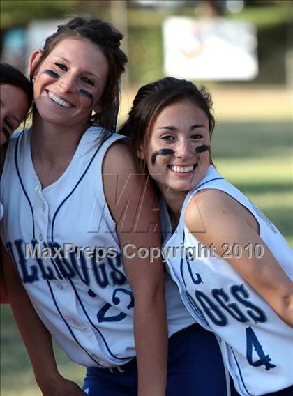 Thumbnail 2 in Burroughs @ Burbank (Seniors Night) photogallery.