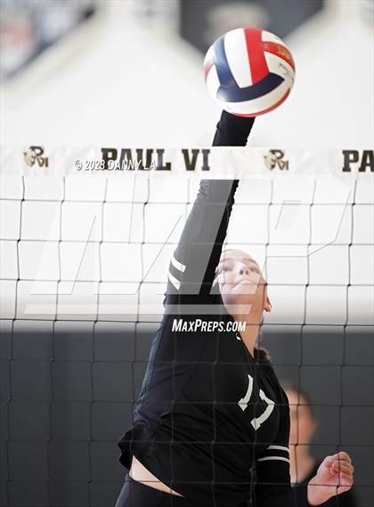 Thumbnail 3 in JV: Bishop O'Connell @ Paul VI photogallery.
