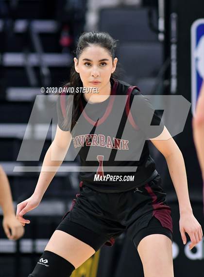 Thumbnail 3 in Riverbank vs. Colfax (CIF SJS D4 Final) photogallery.