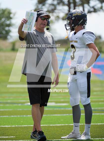 Thumbnail 1 in Kent Denver vs Prospect Ridge Academy photogallery.
