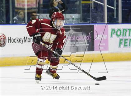 Thumbnail 2 in Boston College High vs. Notre Dame Catholic (Notre Dame New Year's Invitational Final) photogallery.