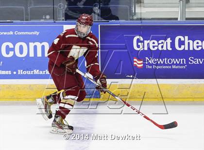 Thumbnail 2 in Boston College High vs. Notre Dame Catholic (Notre Dame New Year's Invitational Final) photogallery.