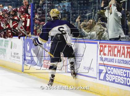 Thumbnail 2 in Boston College High vs. Notre Dame Catholic (Notre Dame New Year's Invitational Final) photogallery.