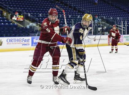 Thumbnail 2 in Boston College High vs. Notre Dame Catholic (Notre Dame New Year's Invitational Final) photogallery.