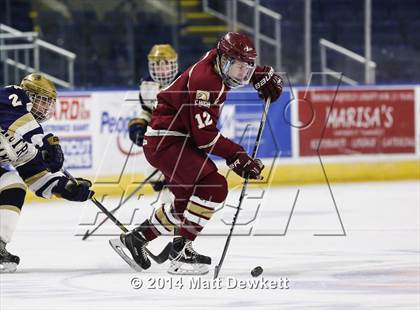 Thumbnail 2 in Boston College High vs. Notre Dame Catholic (Notre Dame New Year's Invitational Final) photogallery.