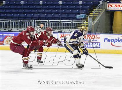 Thumbnail 1 in Boston College High vs. Notre Dame Catholic (Notre Dame New Year's Invitational Final) photogallery.